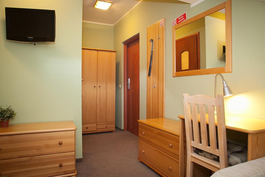 Aparthotel H31 Poznań Esterno foto